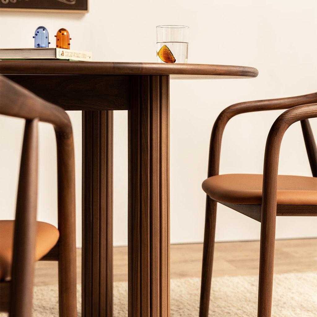 Noir Oval Extendable Dining Table (200cm)